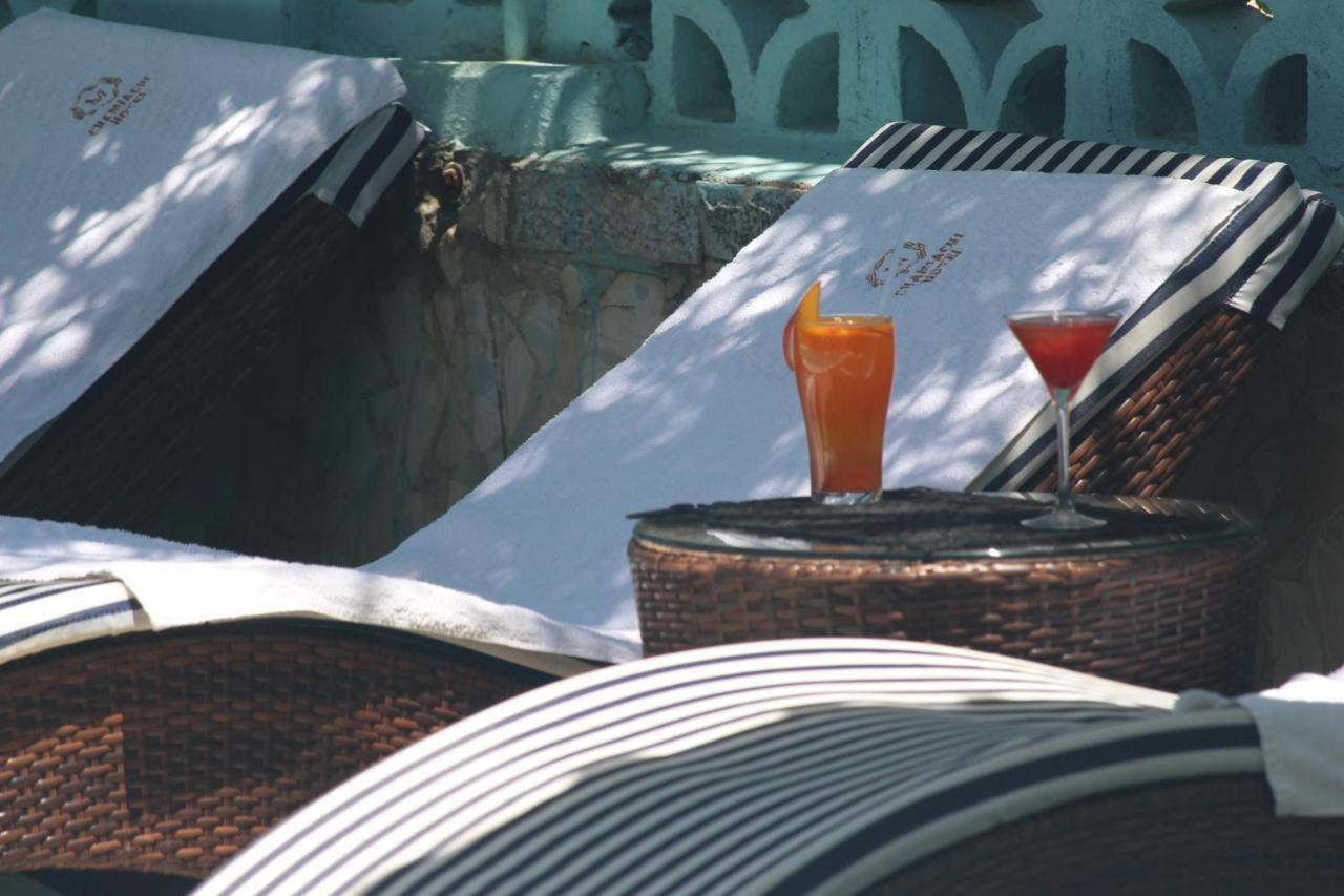 Chamiachi Hotel & Apartments Bamburi Exteriör bild